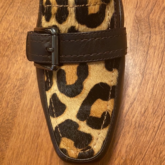 Donald J Pliner 7.5 - Picture 3 of 5